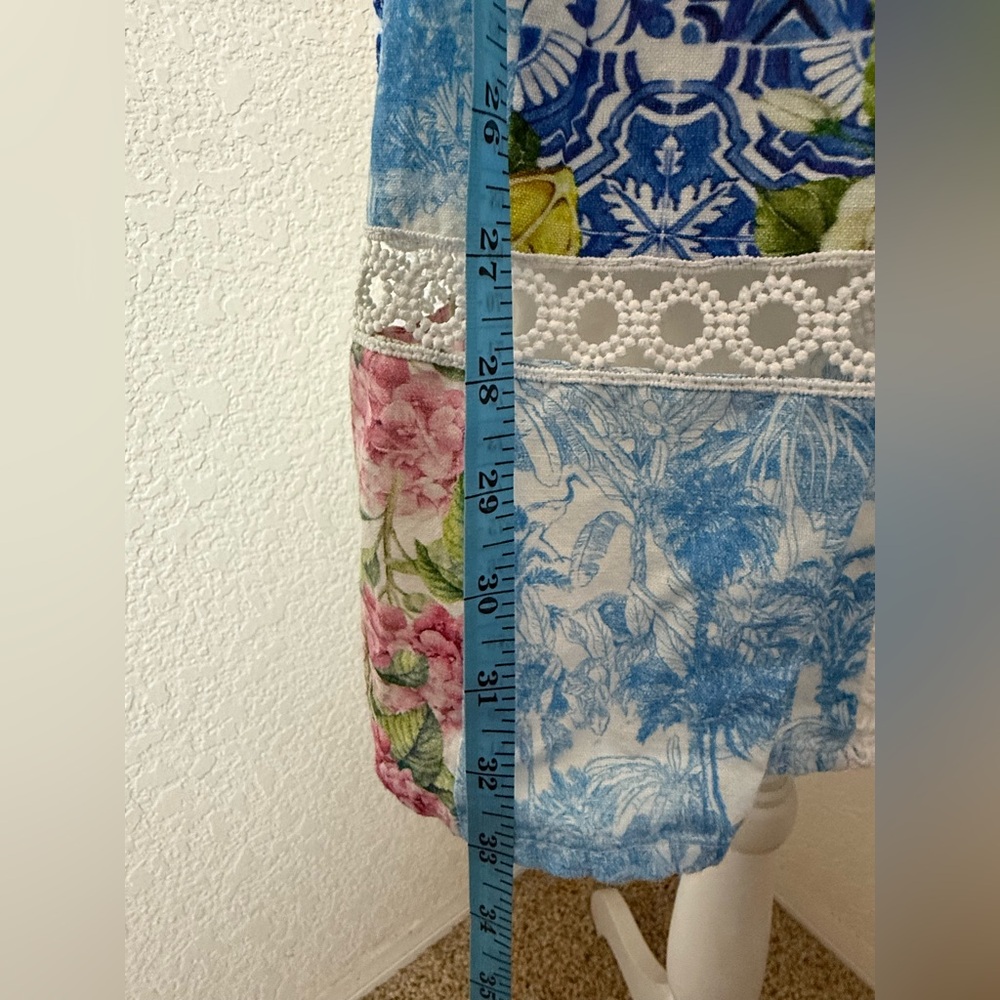 Mixed Media Eyelet Patchwork Print Fit and Flare Dress. Size S - Picture 6 of 8